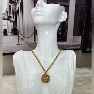 CHANEL Gold Plated Medallion CC Logos Round Charm Vintage Necklace Pendant
